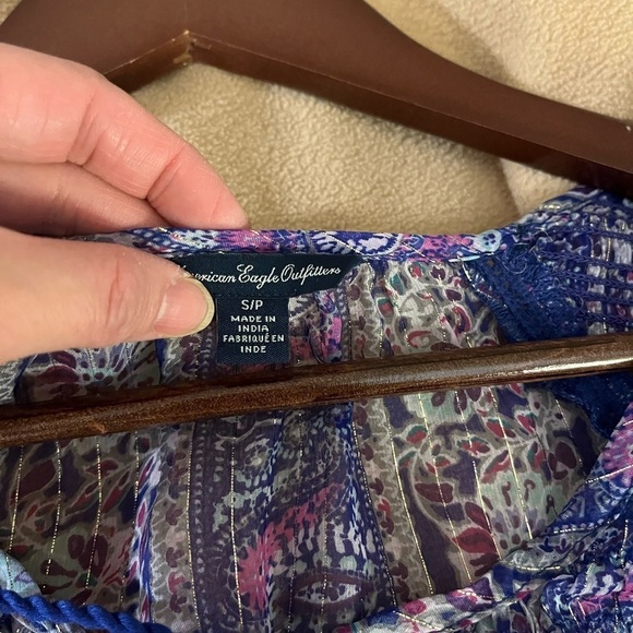 American Eagle Outfitters purple top - Picture 8 of 8